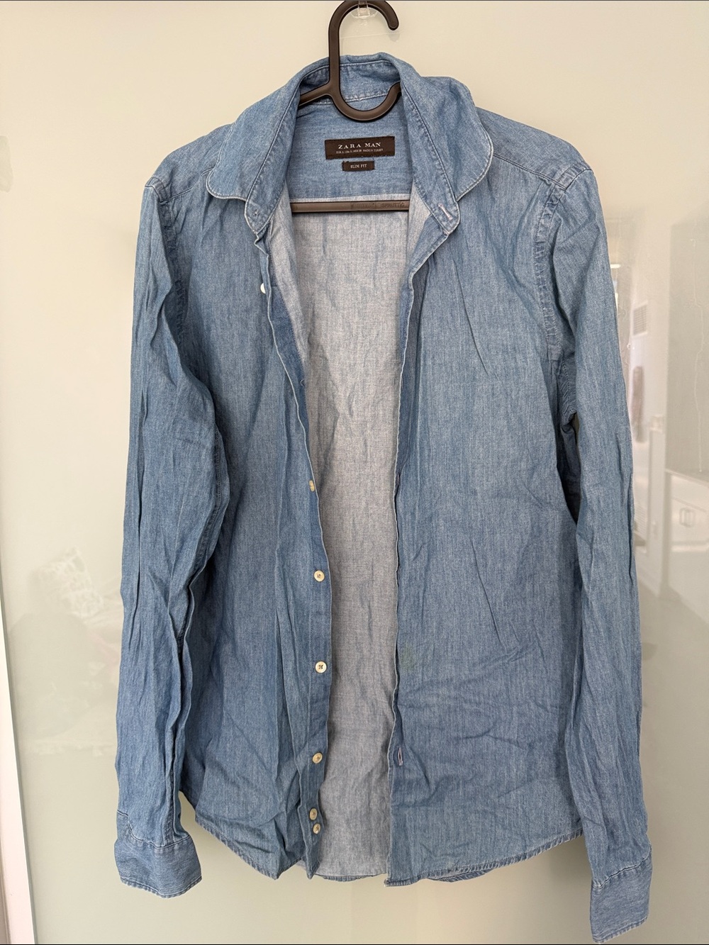 Zara Men’s Light Blue Denim Button-Down Shirt